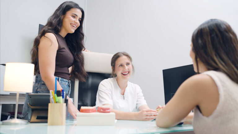 How to Choose the Right Dentist for Your Dental Needs