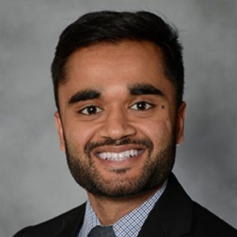 Invisalign for crowded teeth correction