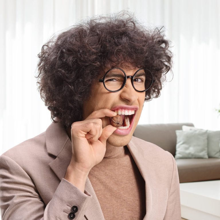 Cracked a Tooth While Eating? What You Should Do Next